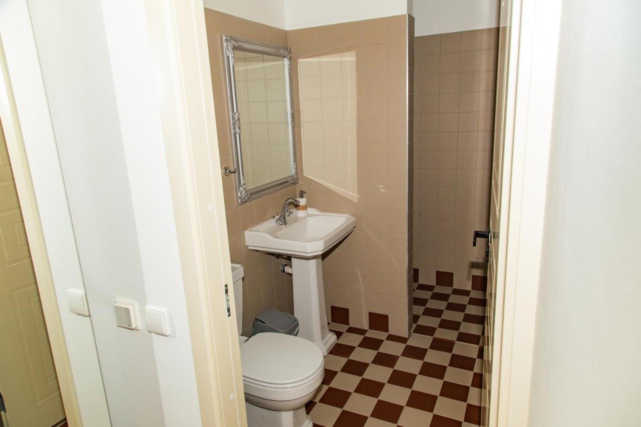 Kaunas Embassy Apartments Bagian luar foto